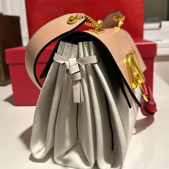 NWT Valentino Leather Shoulder Bag with Red Detail and Gold Hardware - Picture 12 of 12